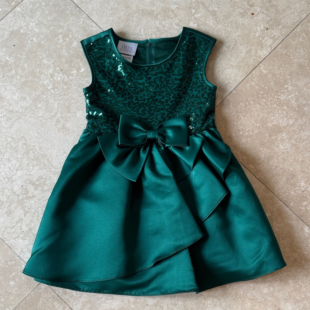 Iris Shimmering Green Kids Dress with Bow